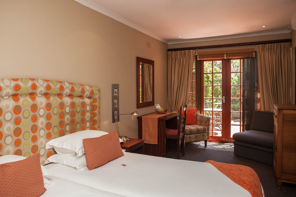 Olaf'S Guest House "Solar Installed" Cape Town Ngoại thất bức ảnh